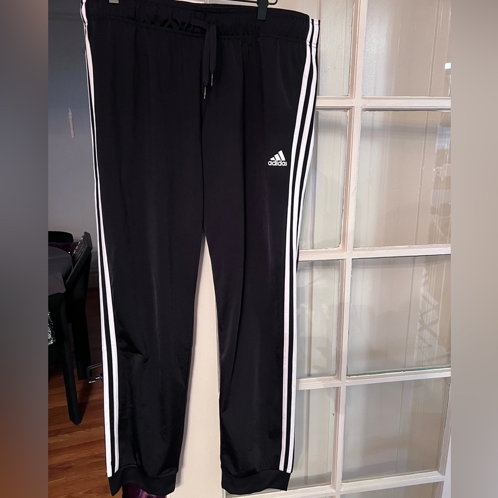 Adidas jogger